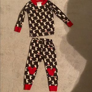 Hanna andersson Disney Mickey Mouse pjs.